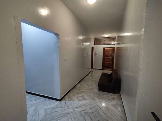 Appartements meublés climatisés à Thiès image 4