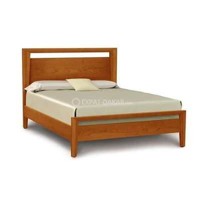 Lit en bois massif double avec tiroirs de rangement image 4