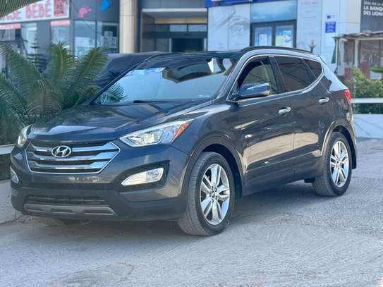 Hyundai SANTAFE image 9