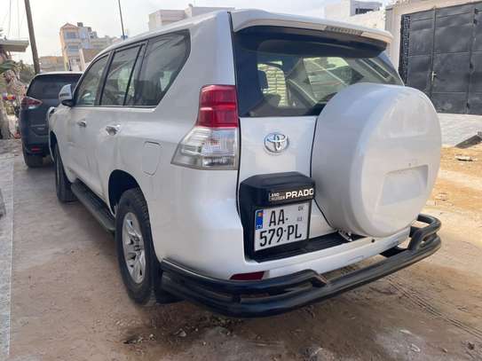 Toyota Prado image 6