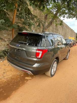 Ford explorer 2016 image 4