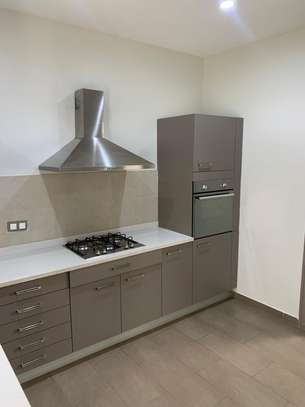 Appartement à louer à Mermoz image 9