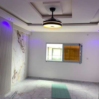 Bel Appartement F4 a louer au Point E image 10