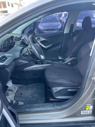 Peugeot 2008 2017 image 5