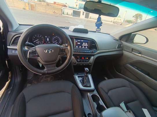 HYUNDAN ELANTRA 2017 image 6