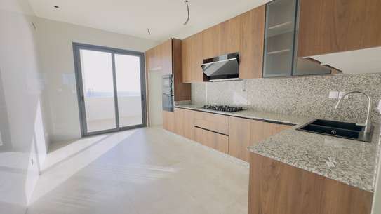 Appartement à louer aux Almadies sur la corniche image 1