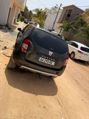 RENAULT DUSTER image 8