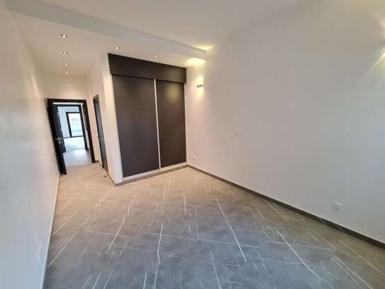 APPARTEMENT F4 GRAND STANDING NEUF POINT E image 5
