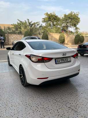 HYUNDAI ELANTRA 2015 image 5