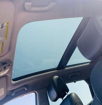 HYUNDAI SANTA FE image 15