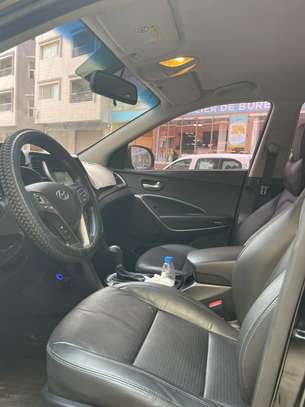 *HYUNDAI *SANTAFÉ_* Année : 2016-17 image 4
