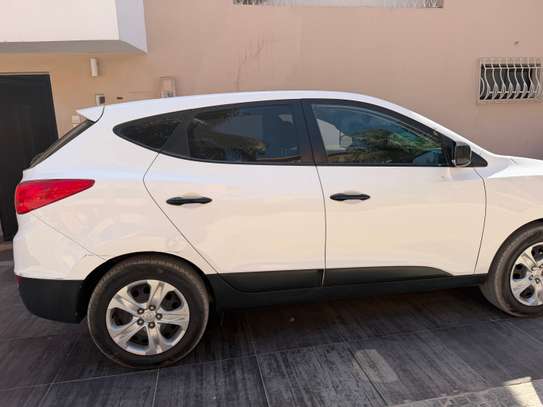 HYUNDAI TUCSON 2015 image 3