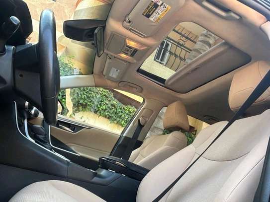 Toyota RAV4 2020 image 3