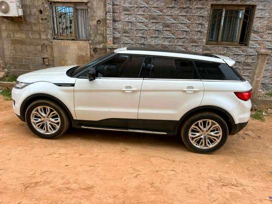 Land wind X7 image 6
