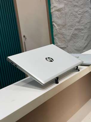 Hp probook 450 G10 image 3