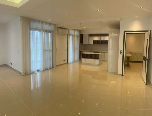 Appartement à louer almadies image 10
