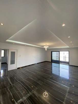 Très Bel appartement de type F4 à louer image 11