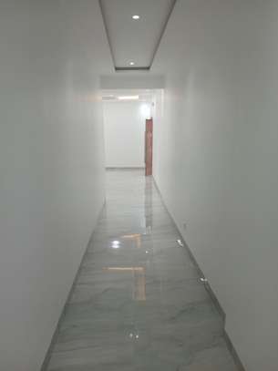 Appartements F4 neufs au Point E image 12