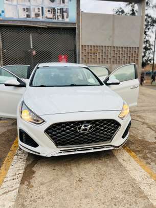 Hyundai Sonata 2019 image 2