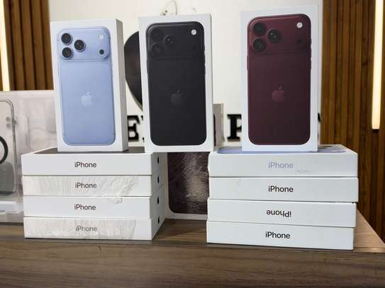 iPhone 18 Promax Esim 256g /512G image 4