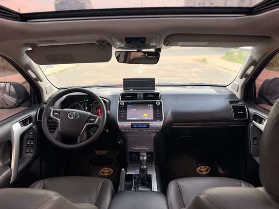 TOYOTA PRADO VX DIESEL 2020 image 8