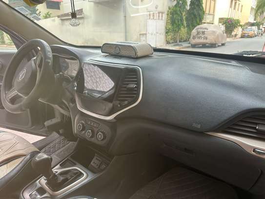 Jeep Cherokee 2015 image 3