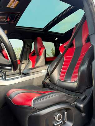Range Rover sport svr image 9