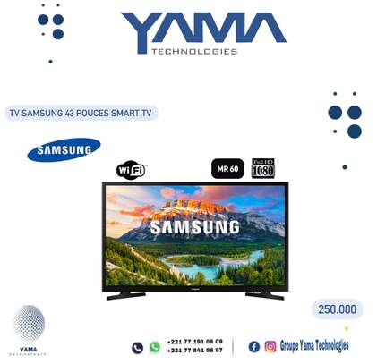 Samsung pouces Crystal UHD Smart TV 4K image 4