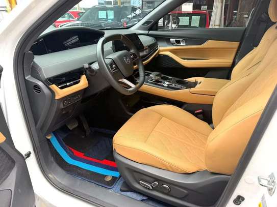 Changan Unik 2021 Sous douane sur commande image 4