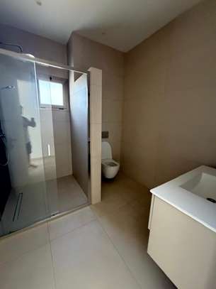 Bel appartement à louer fann residence image 9