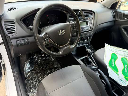 Hyundai i20 2018 image 4