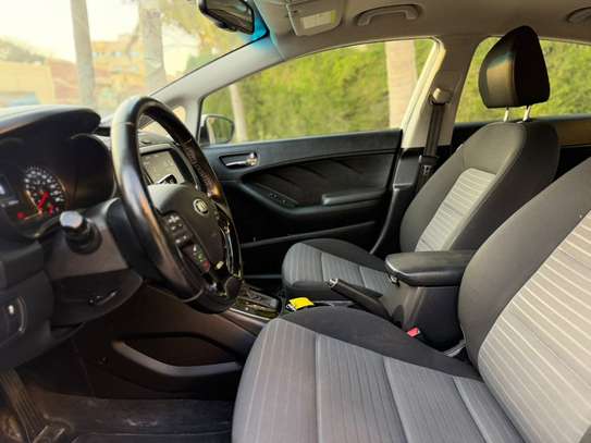 KIA FORTE image 4