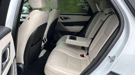Land Rover range Rover vellar image 10