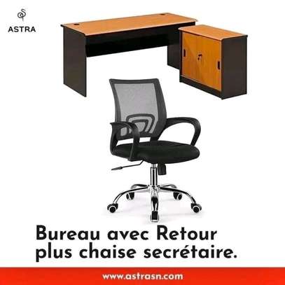 bureau secrétaire avec chaise roulante image 4