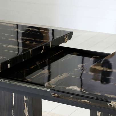 Table extensible bois noir design moderne 6-10 places image 2