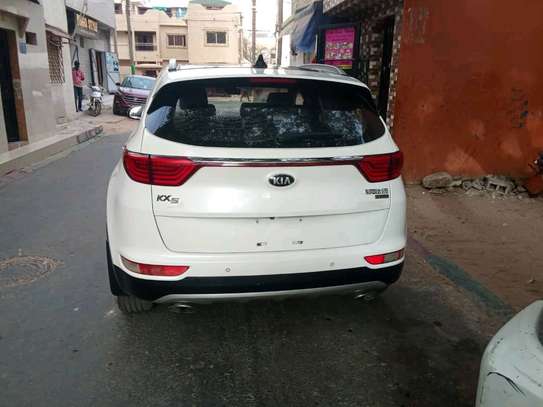 Kia sportage 2016 essence 1.6l image 3