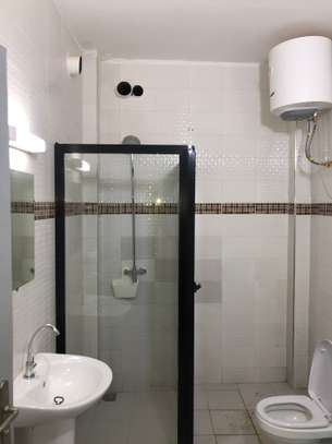 Appartement T2 meublé image 10