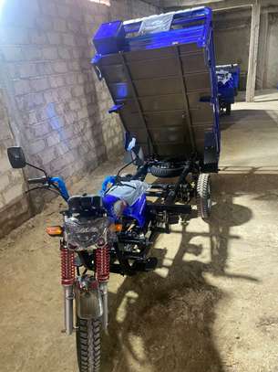Super Moto tricycle utilitaire bleu grande benne image 3