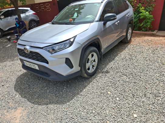 Toyota Rav4 2019 image 2