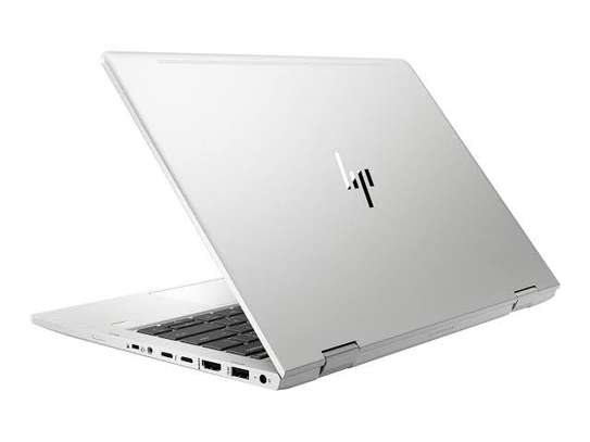 Hp EliteBook 830x360 G8 512/16 11eme Génération image 4