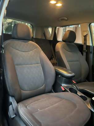 KIA SOUL image 4