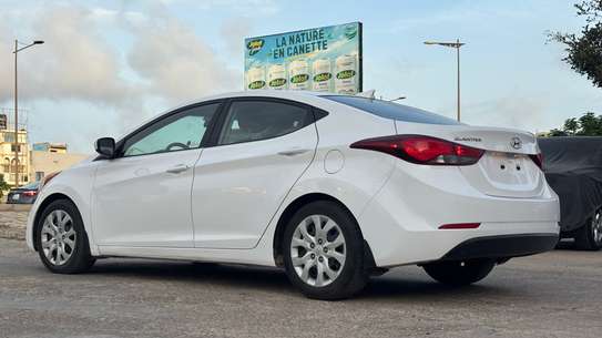 Hyundai Elantra 2016 image 3