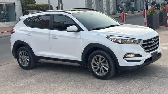 HYUNDAI TUCSON VENANT image 3