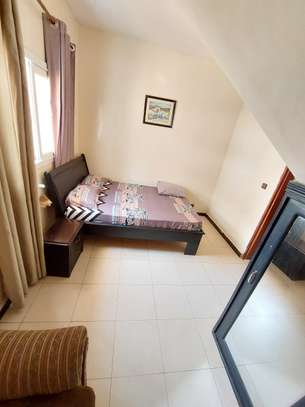 🏡 Appartements meublés vue mer–  Cité Poste Djily Mbaye image 3