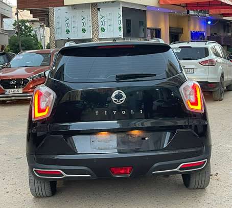 SSANGYONG TIVOLI  Année : 2017 image 6