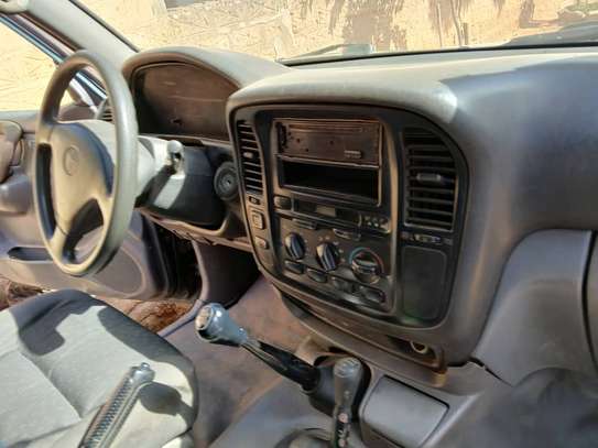Toyota Prado 2003 image 3