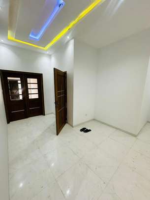 APPARTEMENT F4 À LOUER – ALMADIES RECASEMENT image 4