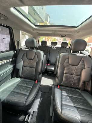 KIA TELLURIDE image 8