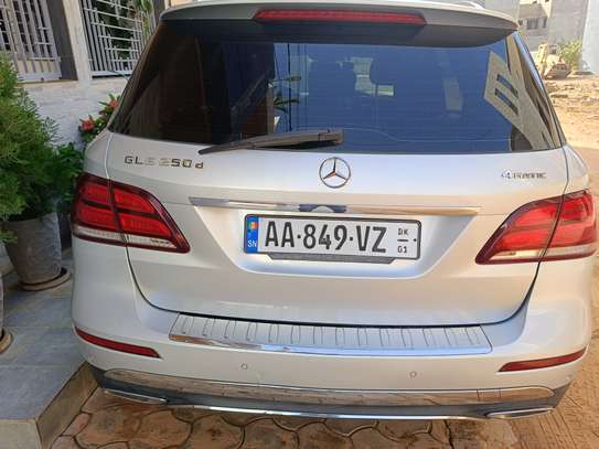 Mercedes GLE 250d image 3
