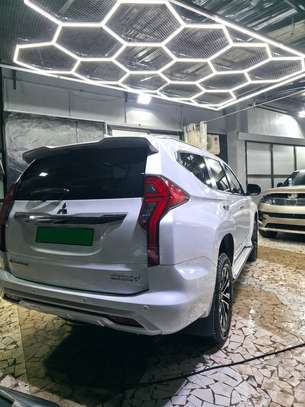 Mitsubishi Montero Sport GLS 2024 Diesel image 13